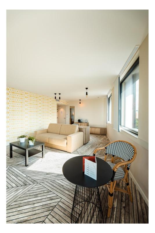Junior Suite image 4