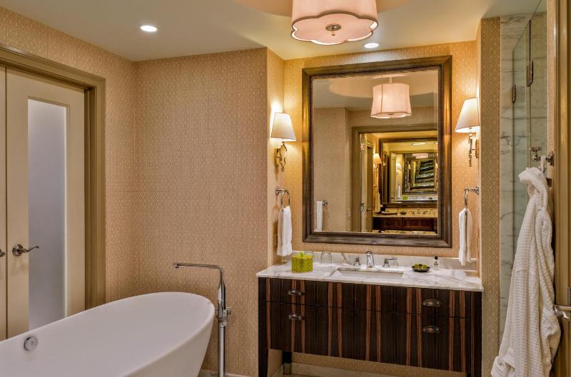 Suite image 2