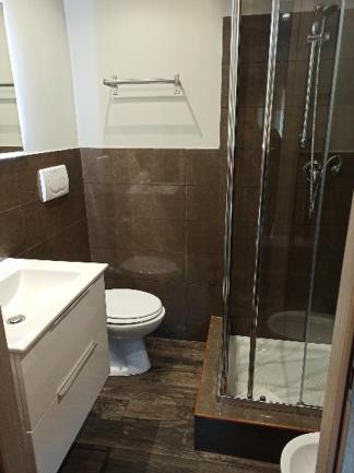 Twin Room image 2