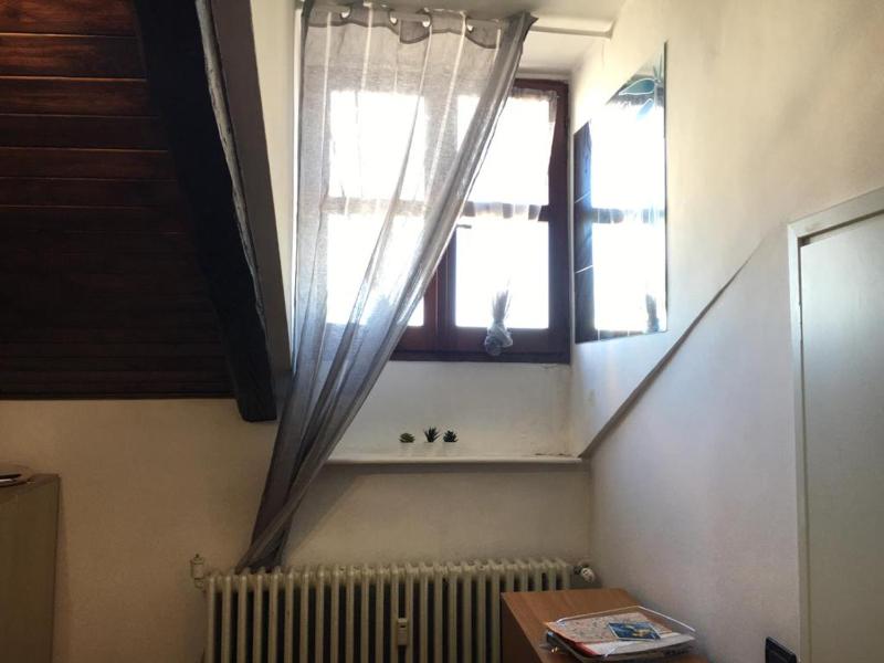 Studio Apartment image 2