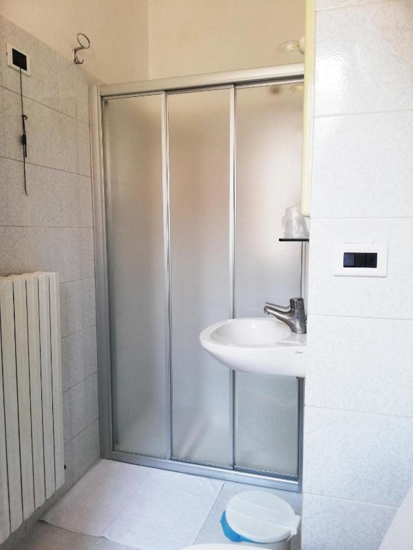 Single Room image 1