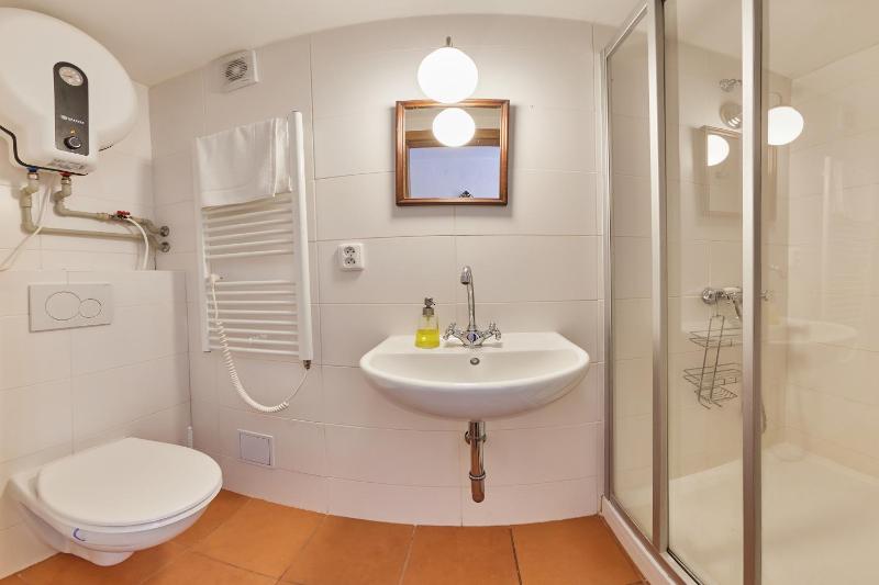 Double or Twin Room image 2