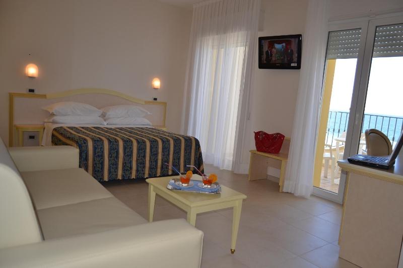 Hotel Zeus - image 21