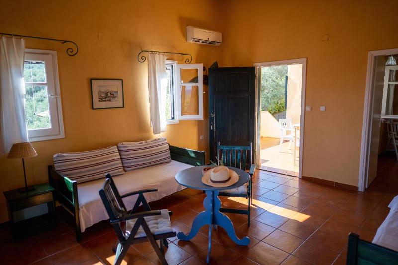 Two-Bedroom Apartment (7 Adults) image 2