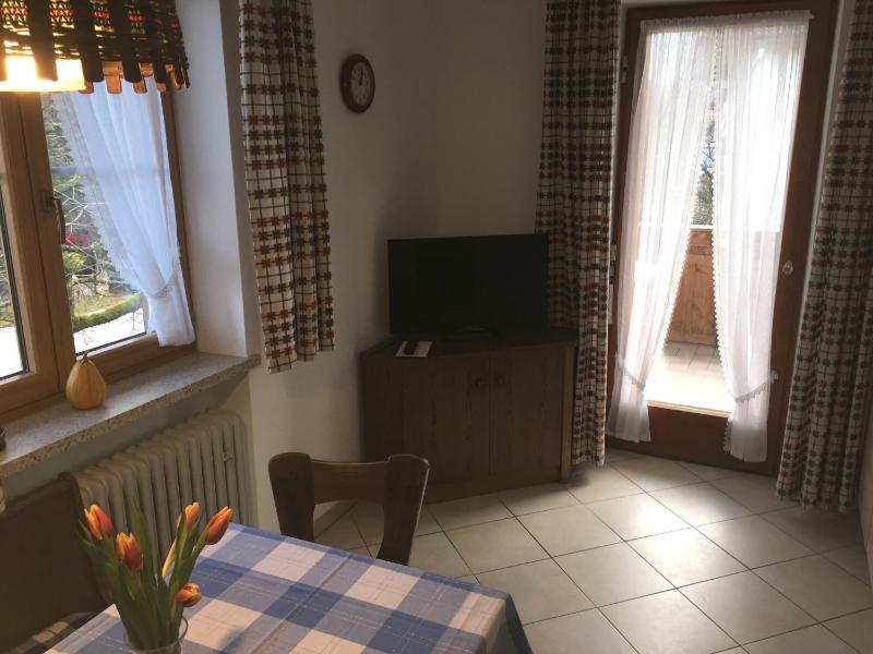 Two-Bedroom Apartment image 4