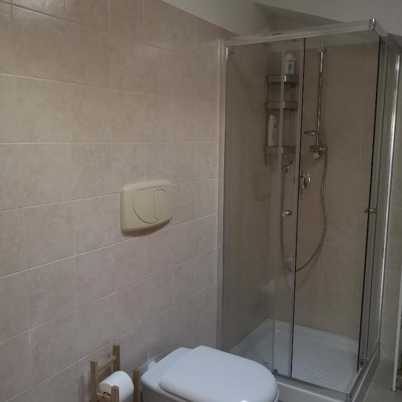 Double Room with Private Bathroom image 2