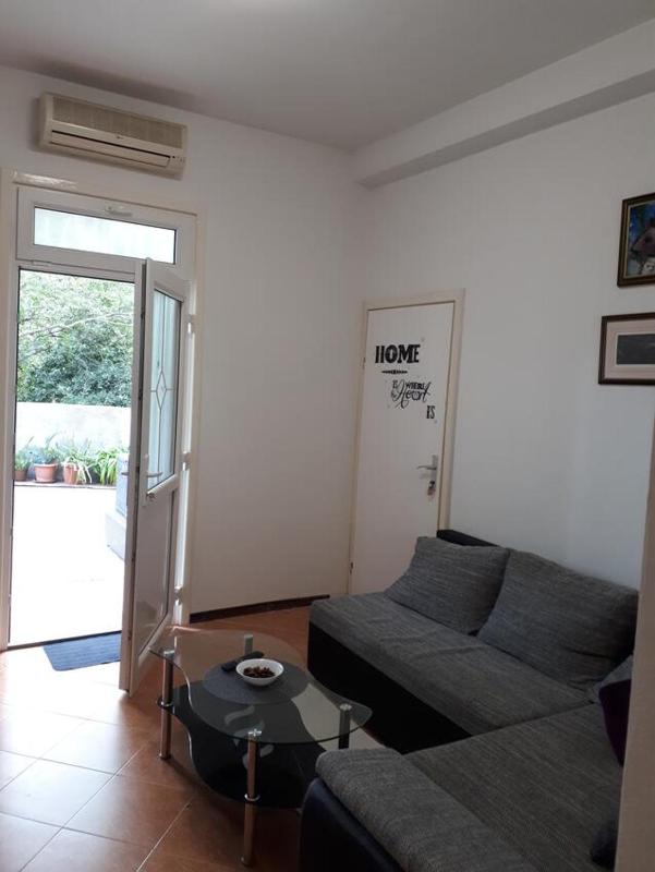 One-Bedroom Apartment with Terrace image 1
