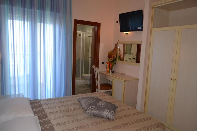 Hotel Zeus - image 8