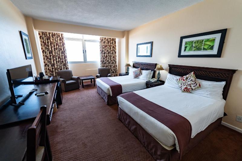 Family Room with Sea View