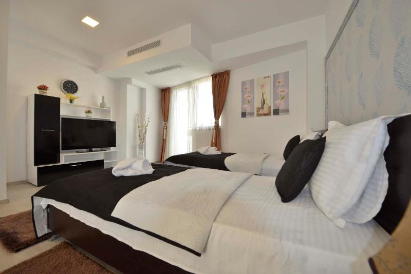 Superior Single Room image 4