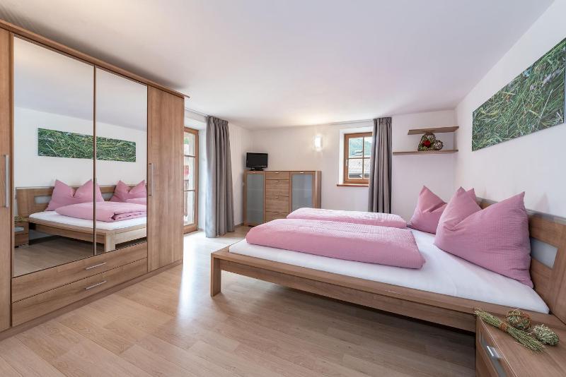 Deluxe Apartment image 4