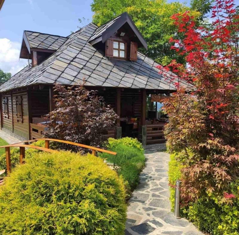 Family Bungalow image 2