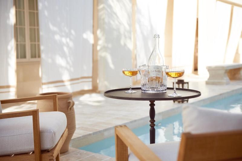 Cara Hotel - image 16
