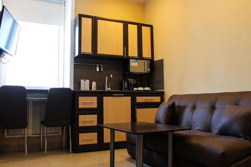 Large Double Room image 3