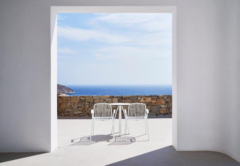 Superior Suite with Sea View image 1