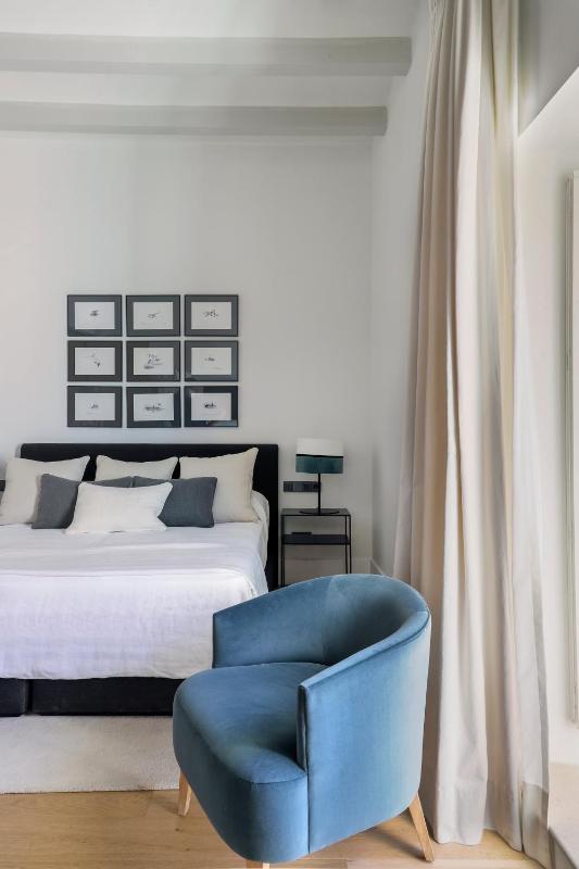 Classic Double or Twin Room image 1