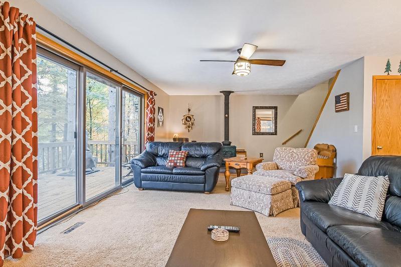 Three Bedroom House image 2
