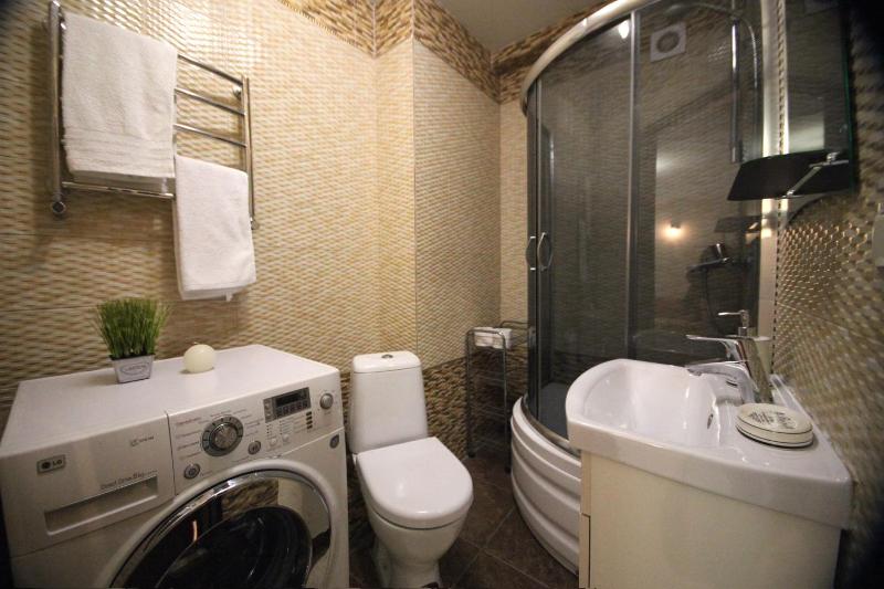 Inn Home Apartments - Ocean Plaza area - image 15