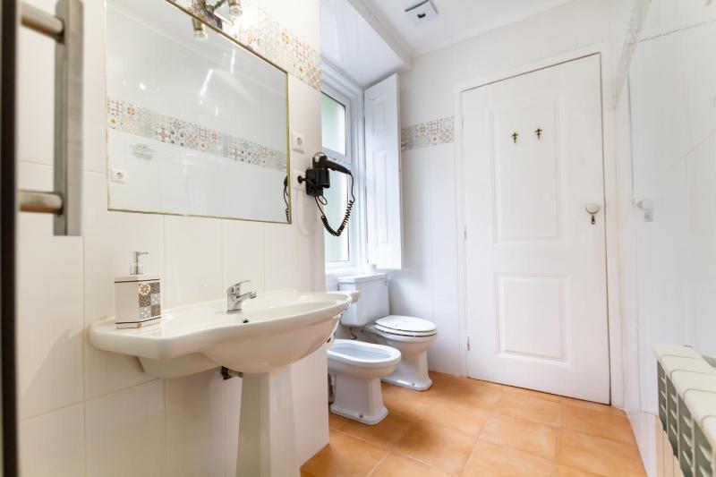 Triple Room image 3