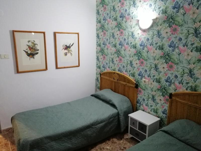 Alcaravaneras Hostel - image 4