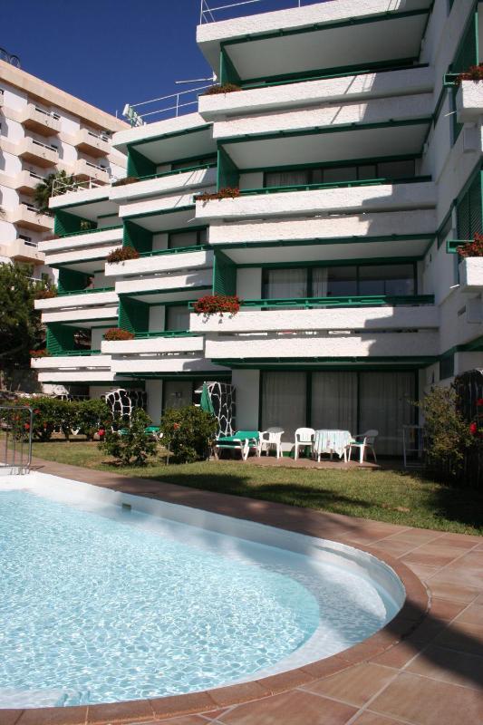Apartamentos Maba Playa - image 3