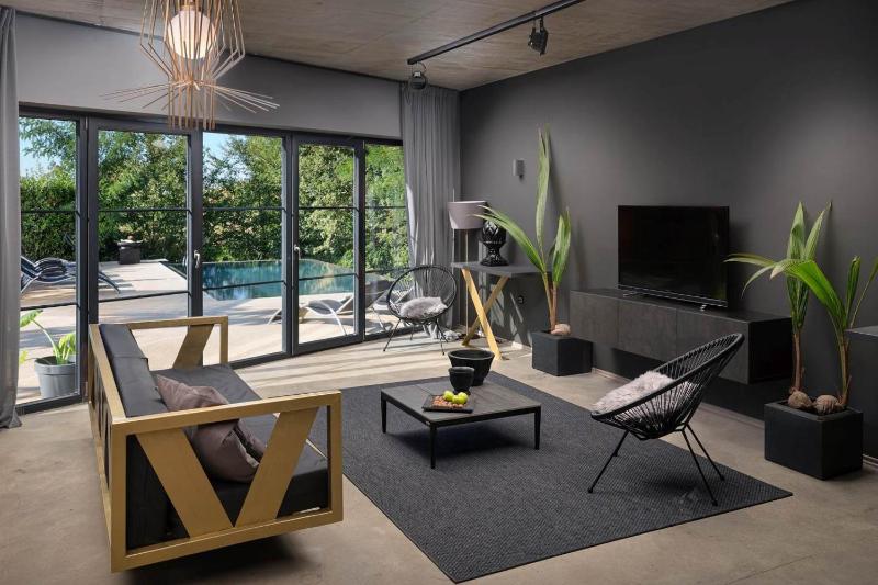 Four-Bedroom Villa image 4