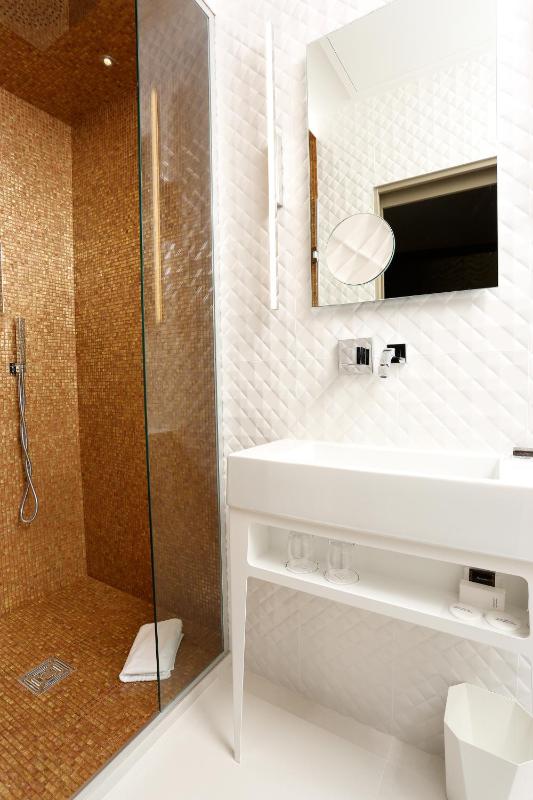 Duplex Apartment (4 Adults) image 3