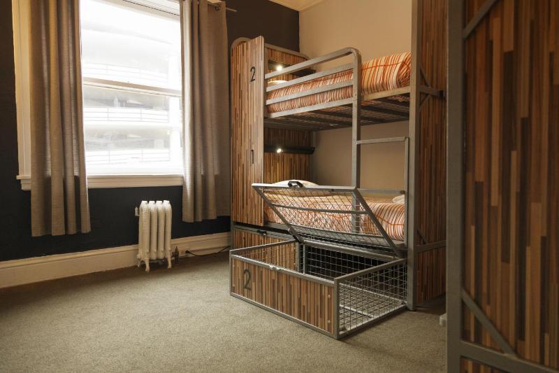 Bed in Women's 4-bed Dormitory image 2