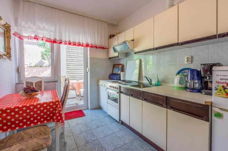 Apartments Ninic - image 4