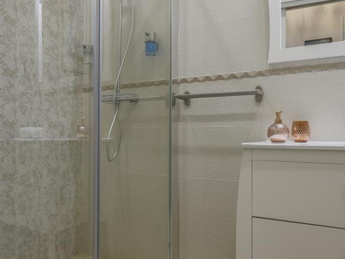 Two-Bedroom Apartment image 3