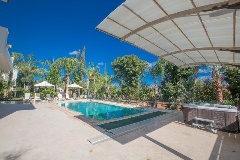 Four-Bedroom Deluxe Villa with Private Pool '1' image 2