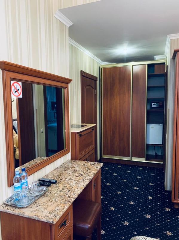 Suite with Terrace image 2