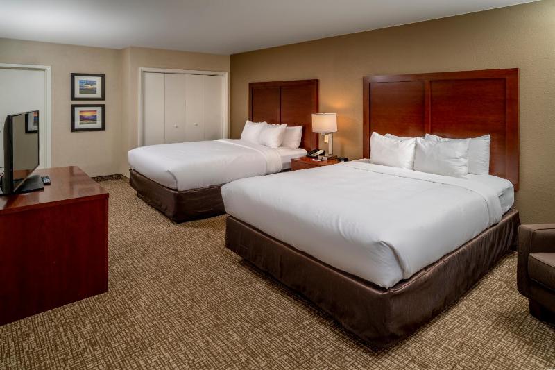 Double Suite with Two Double Beds - Accessible/Non-Smoking image 2