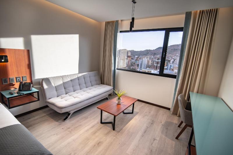 Mitru Express Hotel - image 13