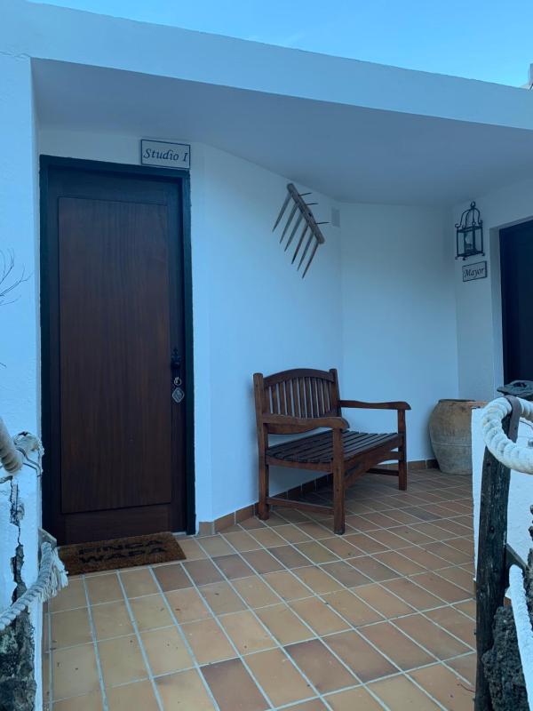 Studio Apartment (2 Adults) image 2