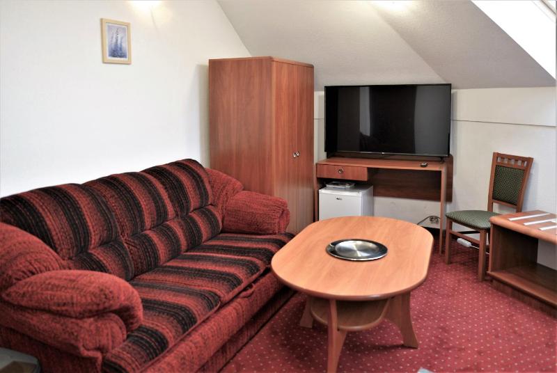 Quadruple Room image 1