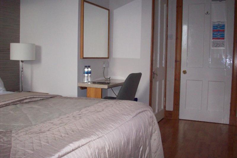 Large Double image 4