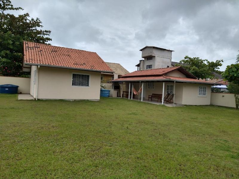 Casa térrea em Mariscal - Bombinhas - até 8 pessoas - image 1