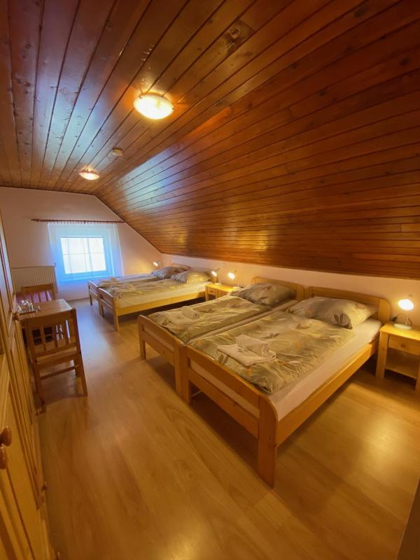 Quadruple Room image 3