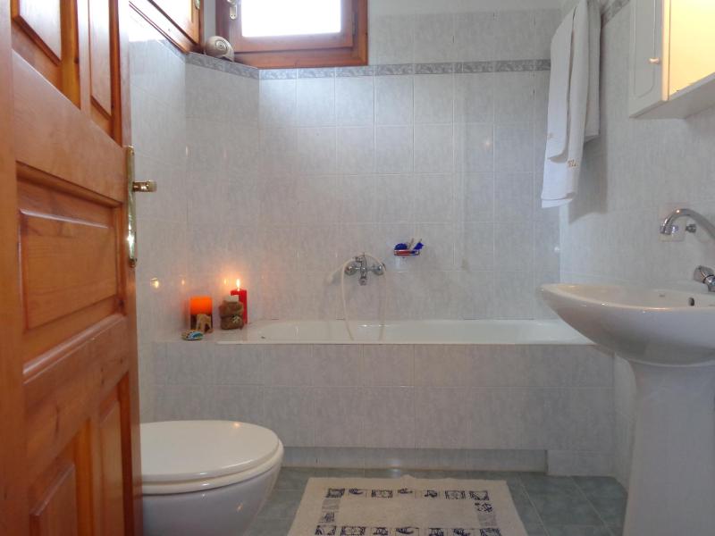 Family Room with Sea View image 4