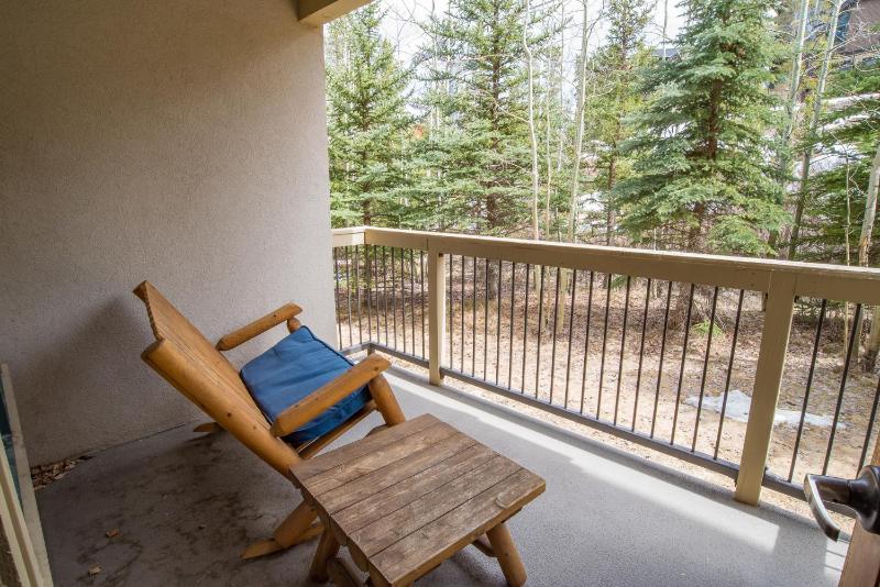Riverbend Snowflake Lift Condo: Ski-In Ski-Out - image 7