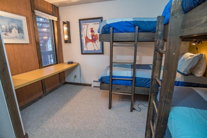 Peak 8 Village Getaway Condo: On Shuttle Route - image 6
