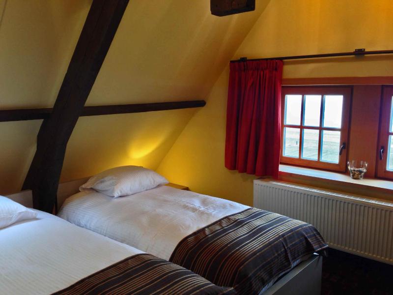 Twin Loft Room image 1