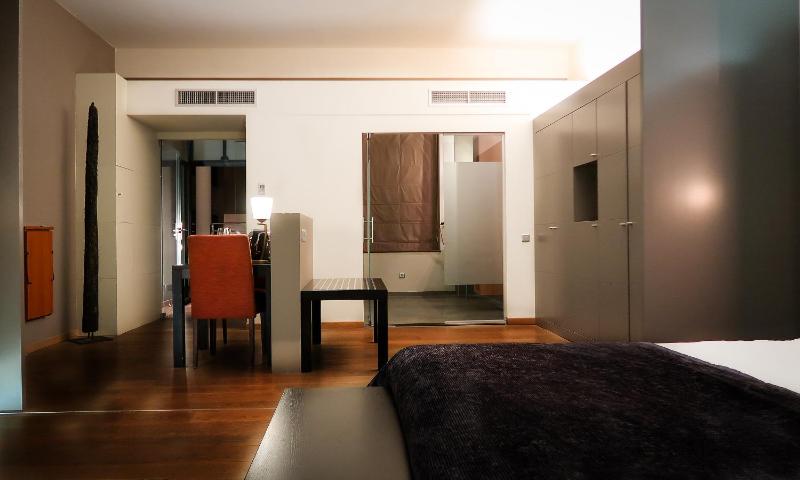Superior Double Room image 2