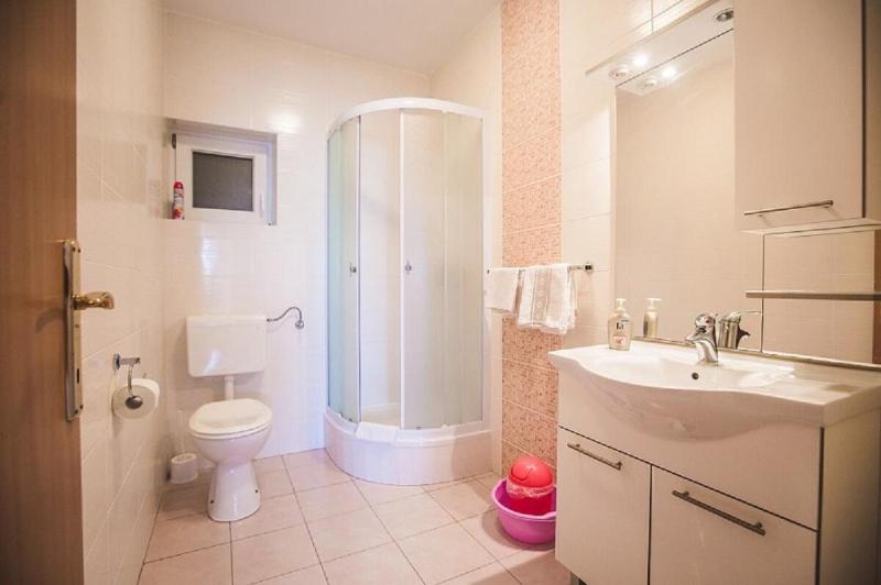 Two-Bedroom Apartment with Terrace and Sea View image 2