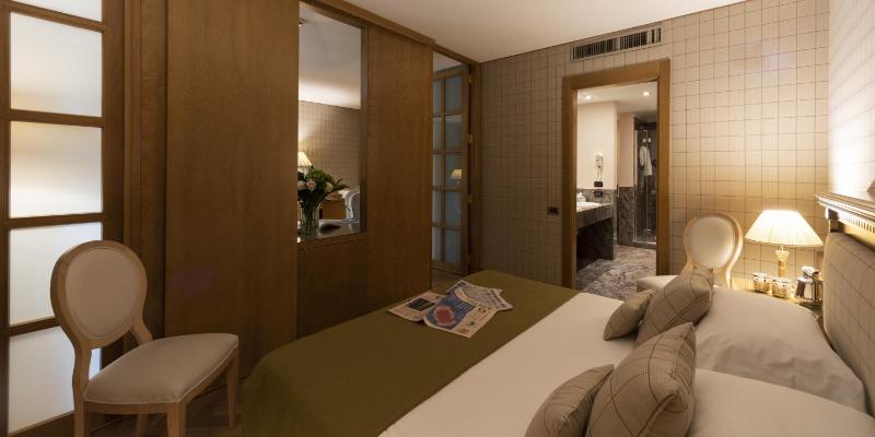 Suite image 3