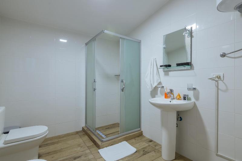 Comfort Quadruple Room image 3