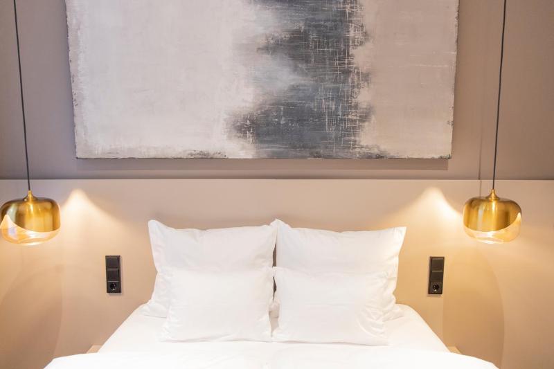 Munich Rooms Hotel - image 11