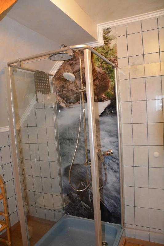Double Room with Private Bathroom image 3