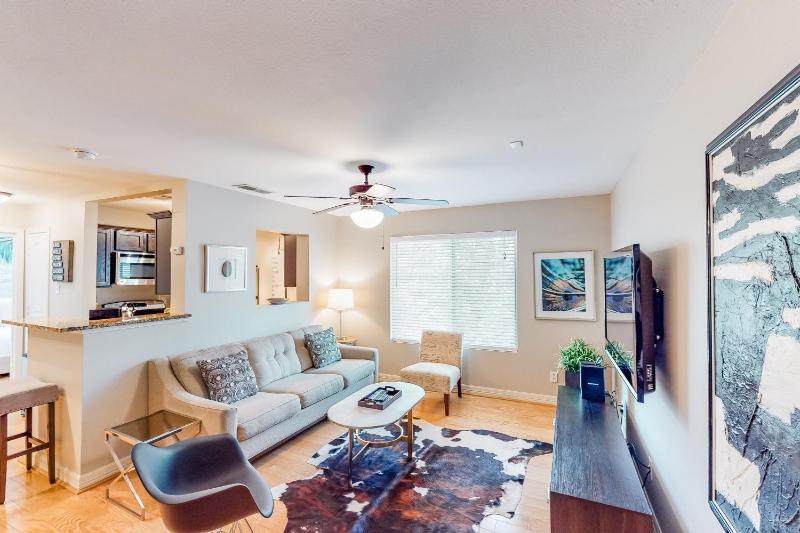 Three Bedroom Apartment image 1